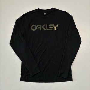 007 - OAKLEY CAMO LONG SLEEVE SHIRT